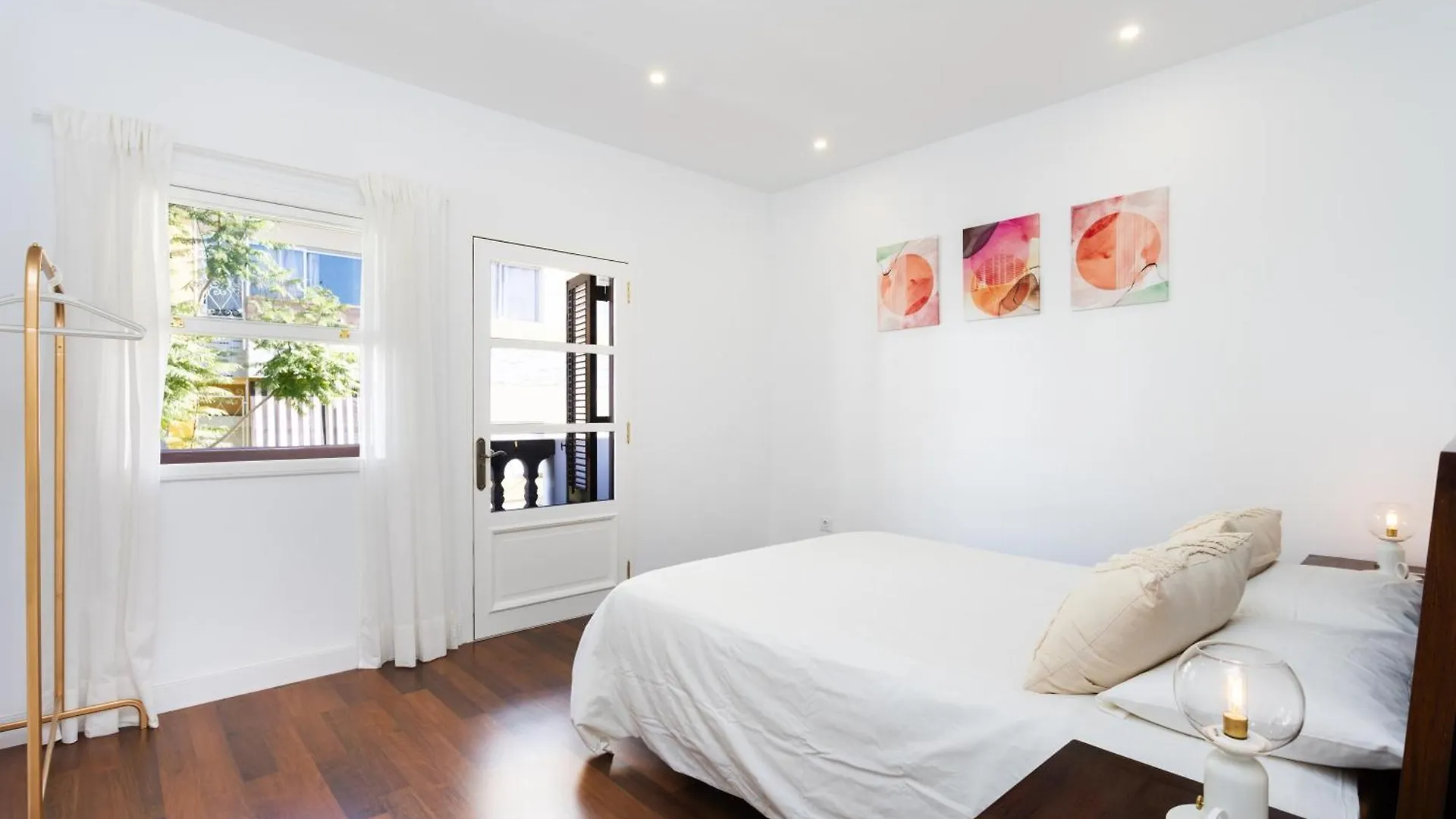 Home2Book Stylish Apt With Terrace In Santa Cruz スペイン